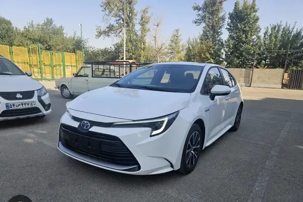 تویوتا، لوین هیبرید