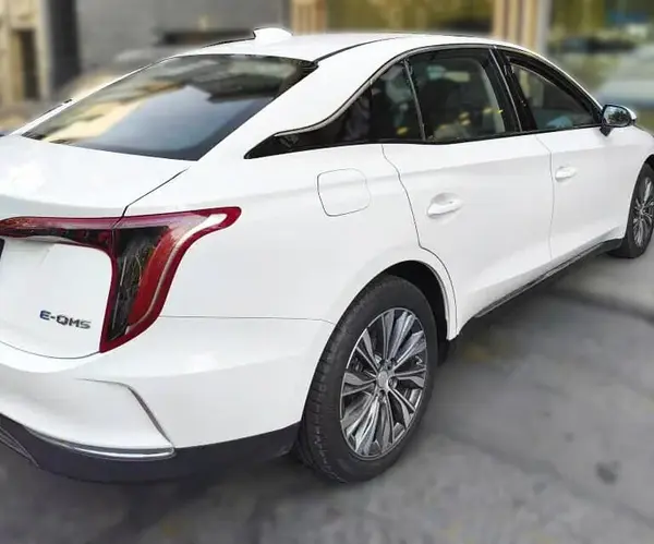 هونگچی، E-QM5