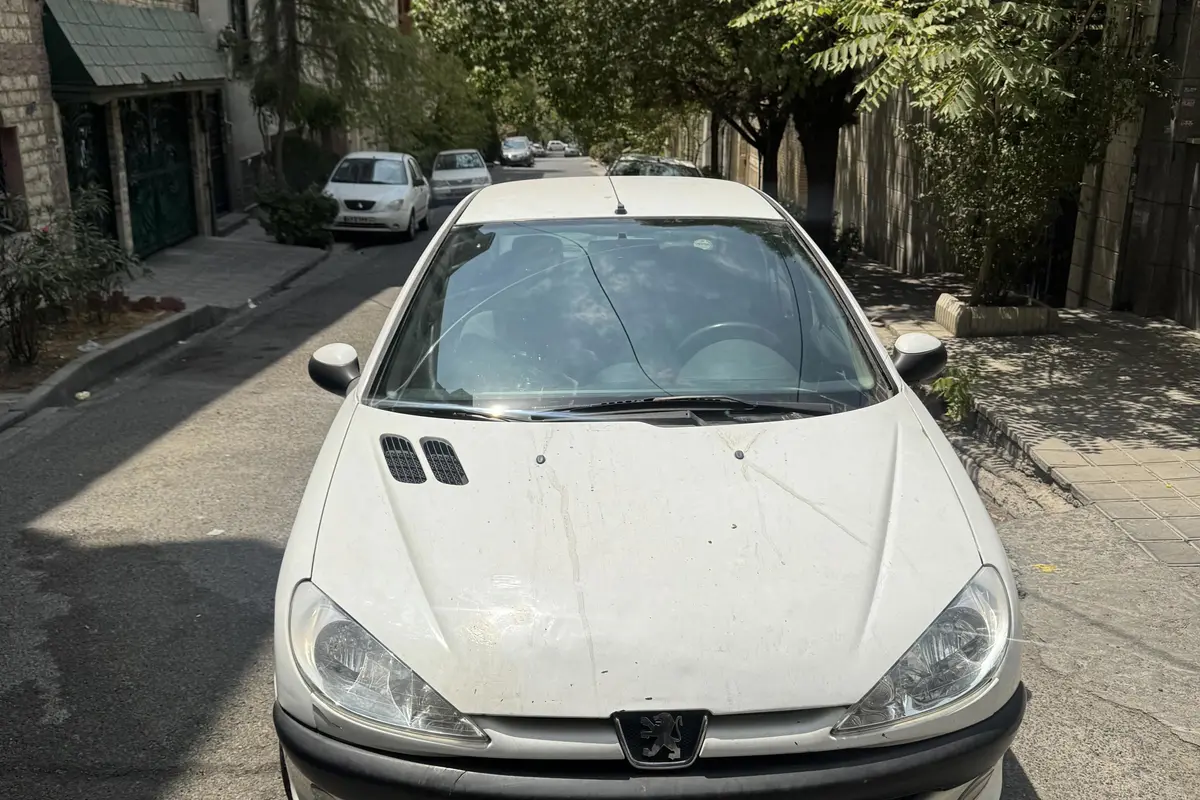 پژو  206