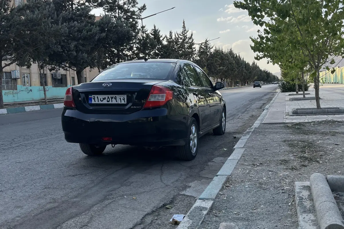 ام وی ام،  550