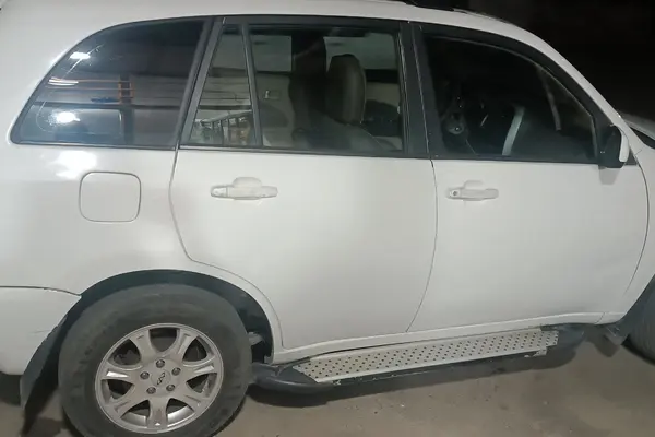 ام وی ام  X33