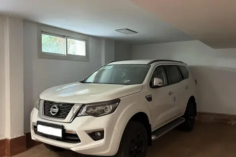 نیسان، ترا