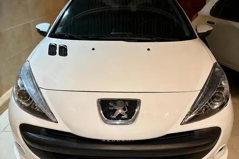 پژو، 207