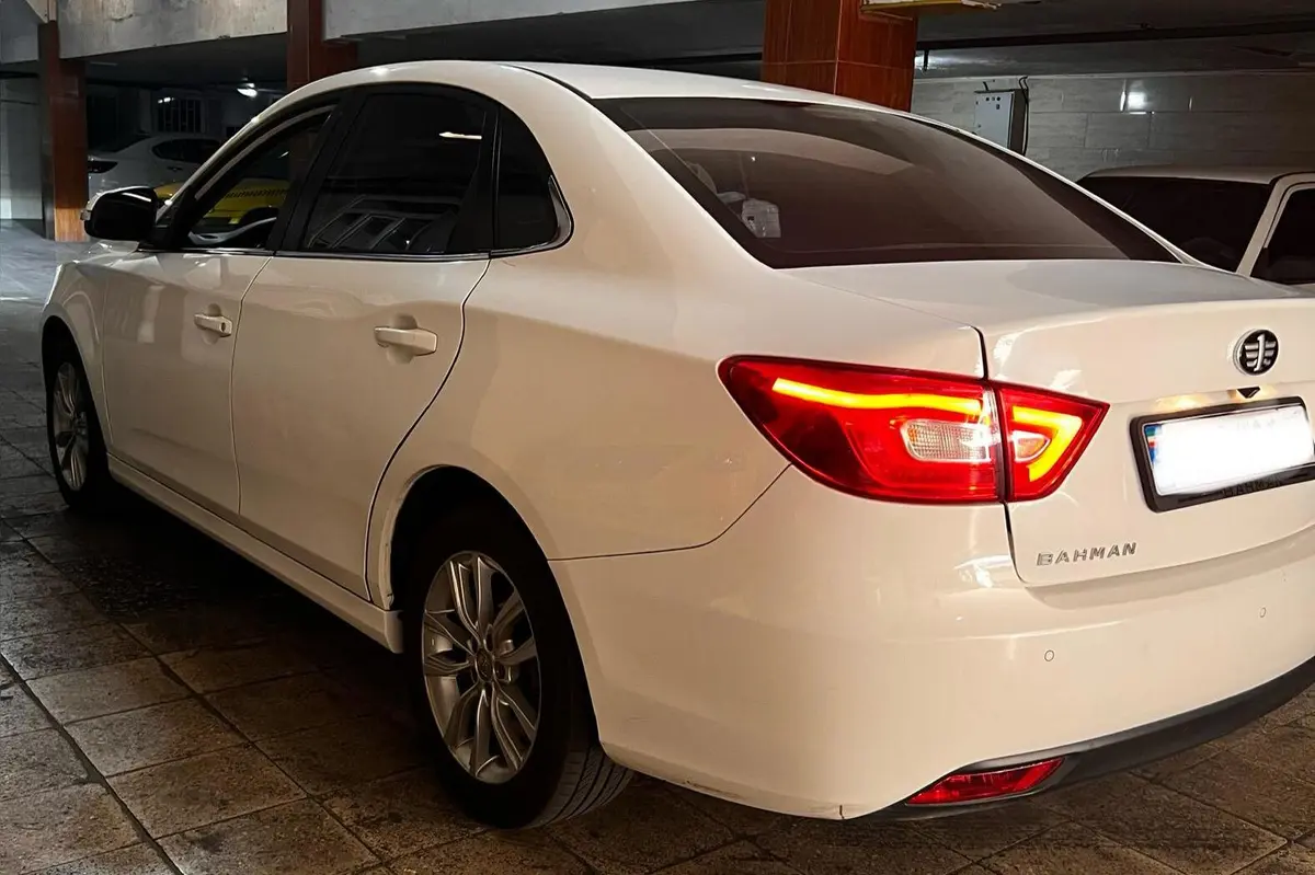 بسترن،  B30