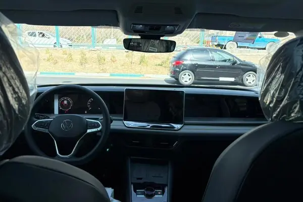 فولکس، تایرون L