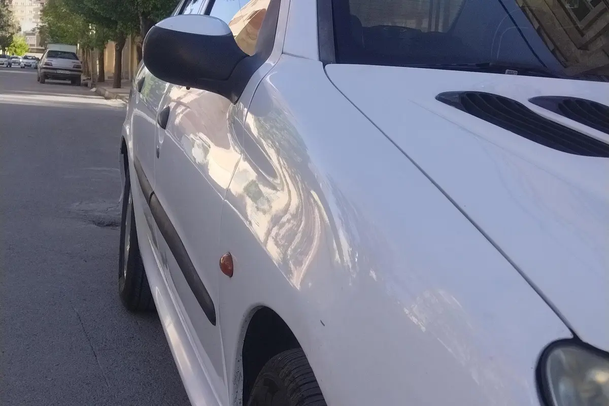 پژو،  206 SD