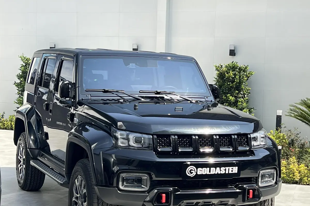 بایک،  BJ40L