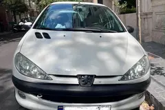 پژو، 206
