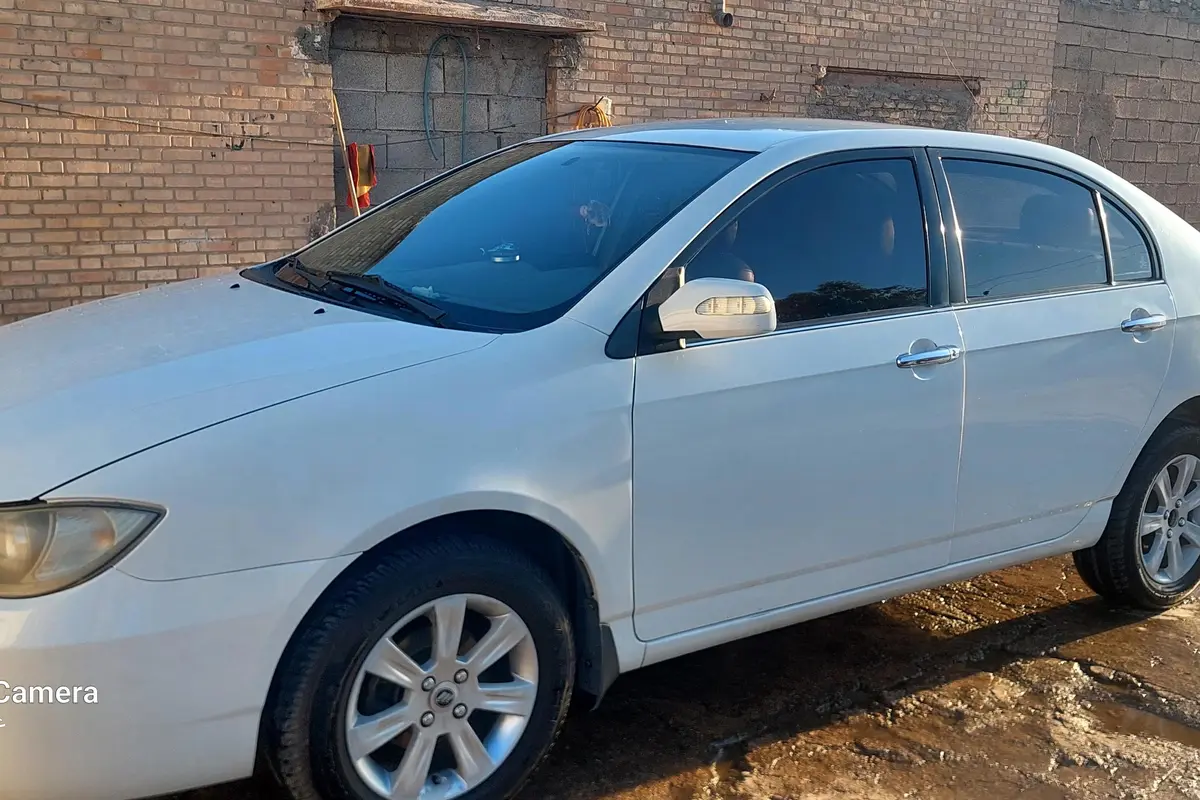 لیفان،  620