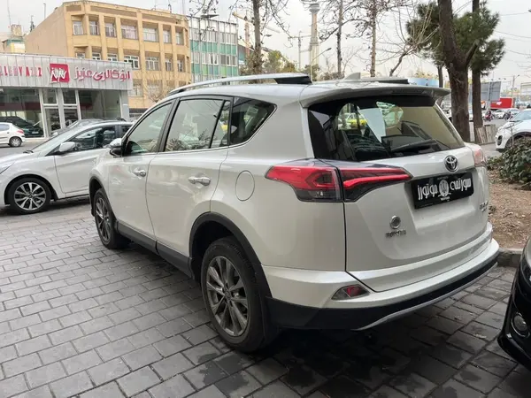 تویوتا، راوفور