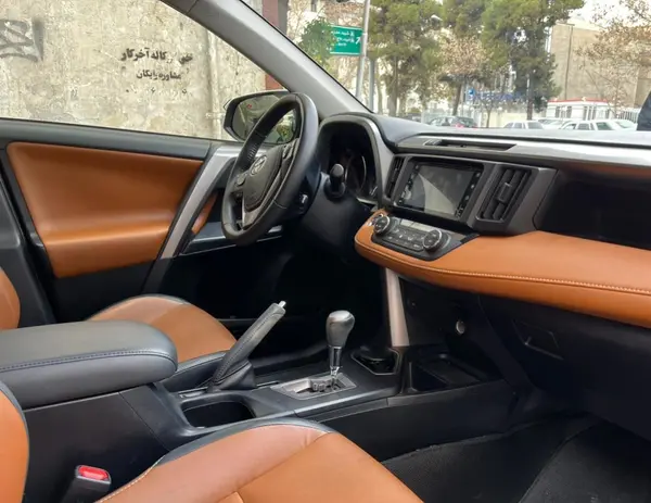 تویوتا، راوفور