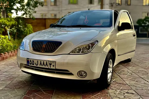 تیبا، هاچ بک