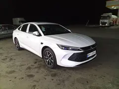 بی وای دی، چین ال DMi