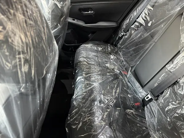 نیسان، سیلفی