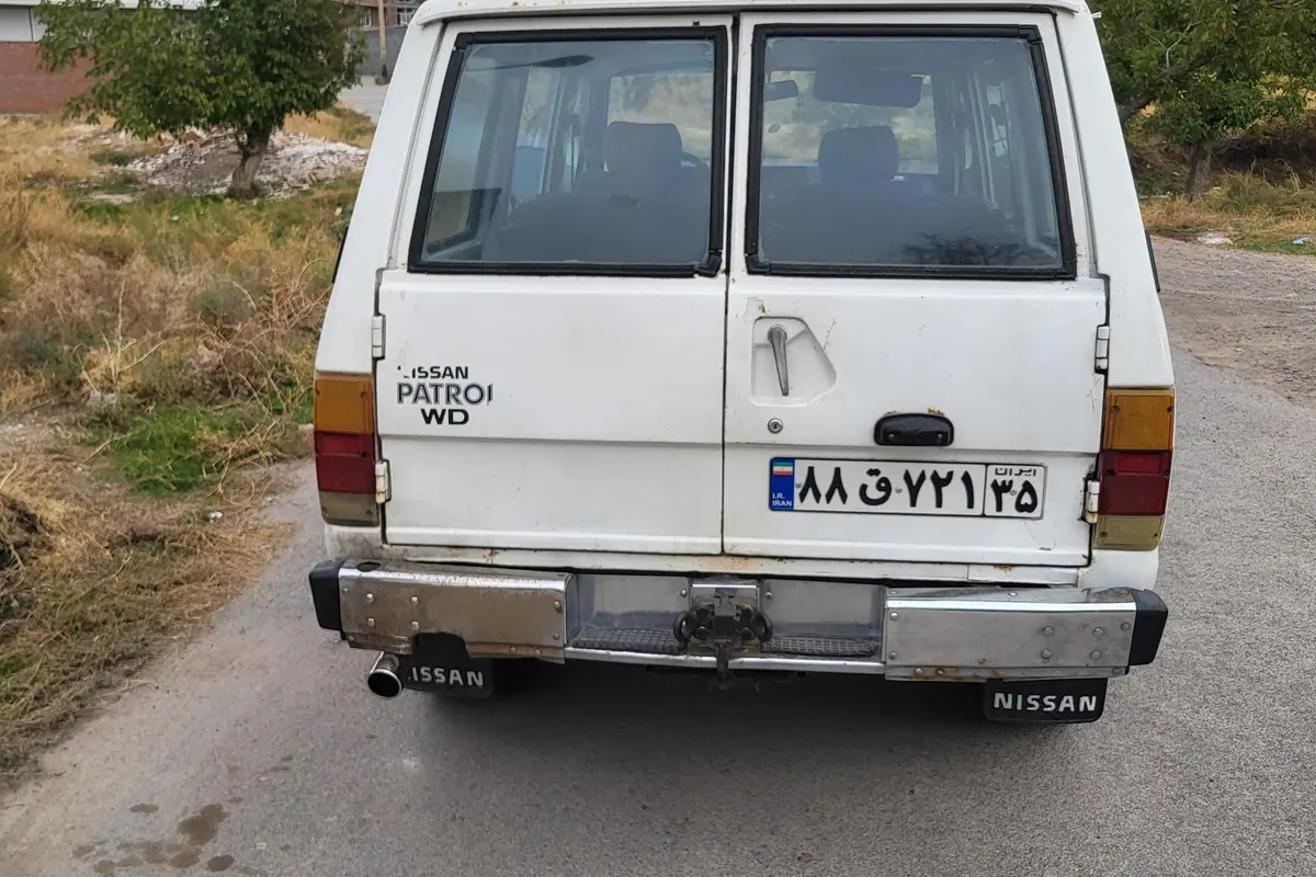 نیسان،  پاترول چهار در