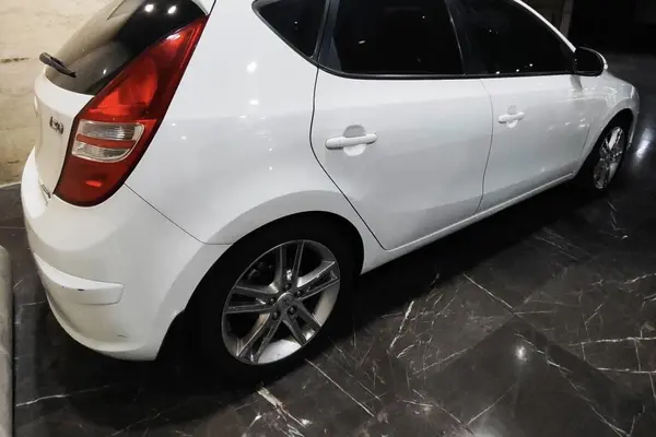 هیوندای  i30