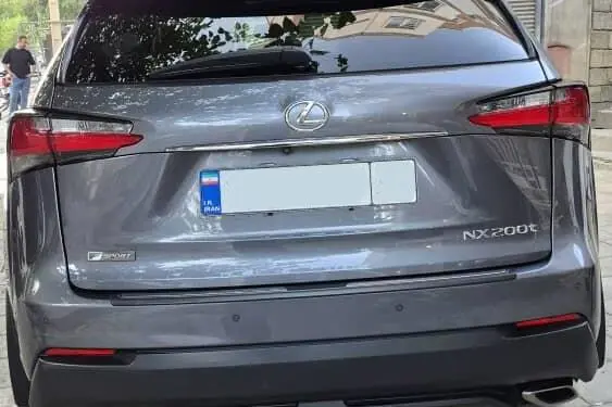لکسوس،  NX