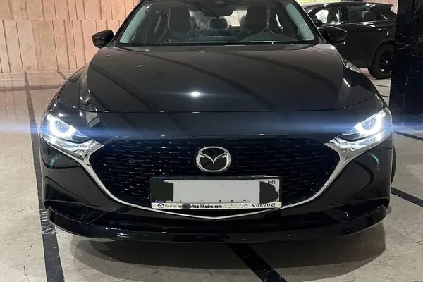 مزدا، 3 وارداتی