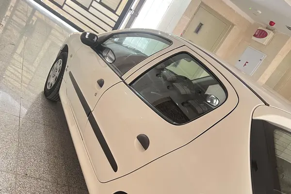 پژو  206