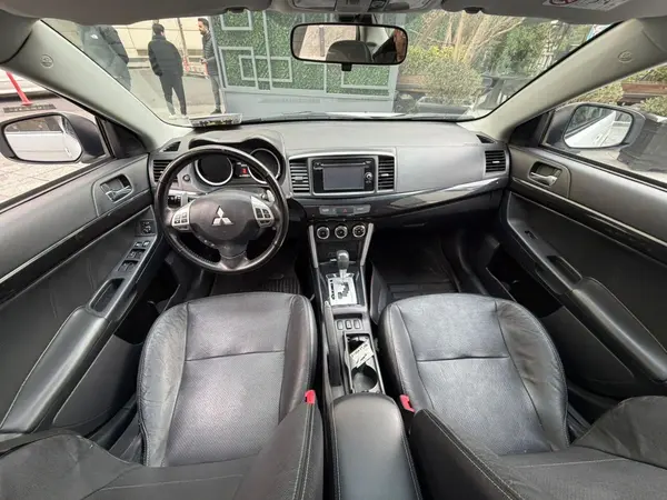 میتسوبیشی، لنسر