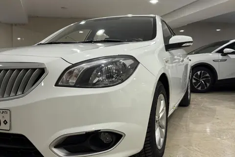 برلیانس، H320