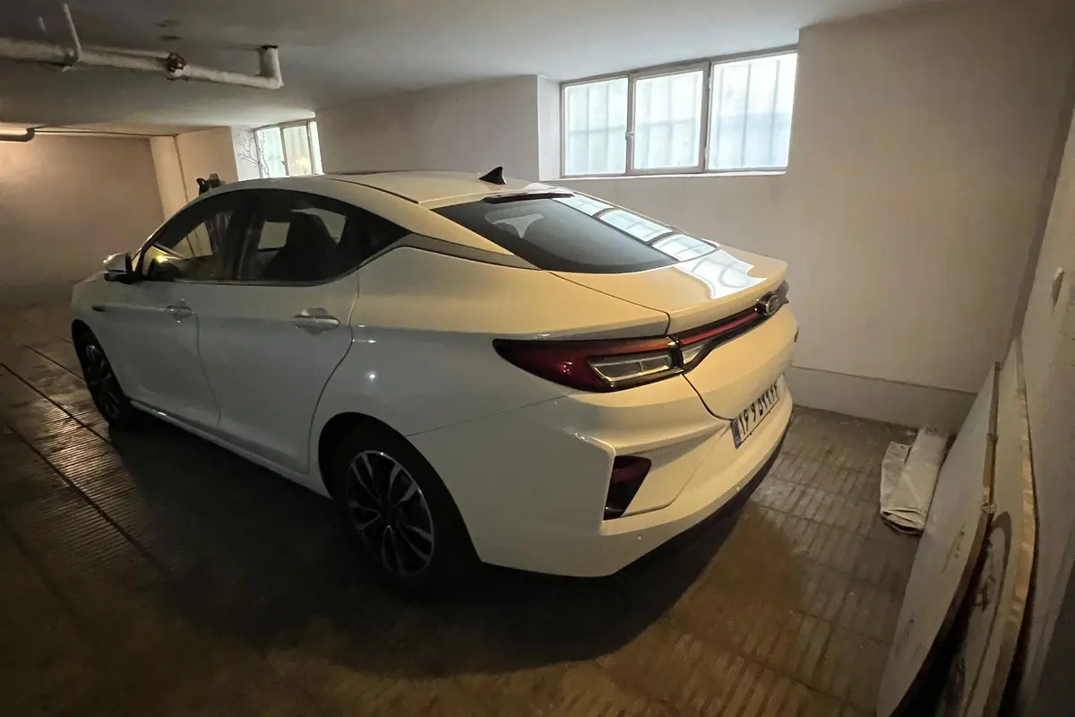 کی ام سی،  eJ7