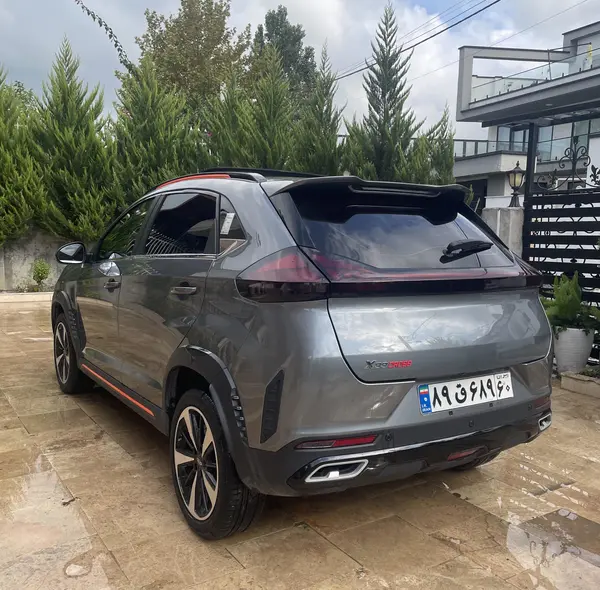 ام وی ام، X33 کراس