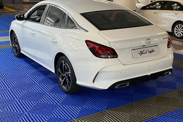ام جی،  GT
