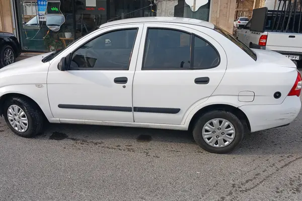 تیبا، صندوق دار