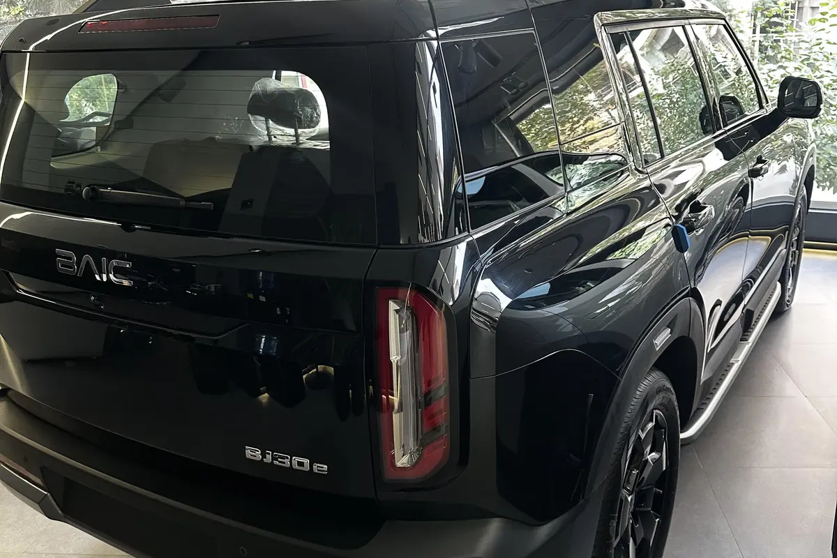 بایک،  BJ30
