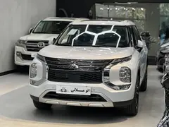 میتسوبیشی، اوتلندر