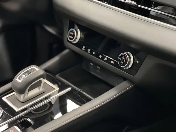 میتسوبیشی، اوتلندر