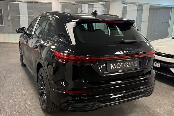 آئودی، Q5 e-tron