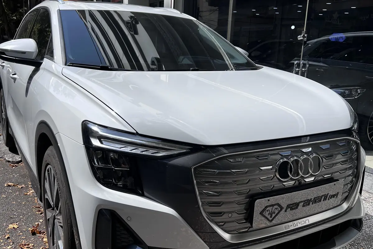 آئودی،  Q5 e-tron