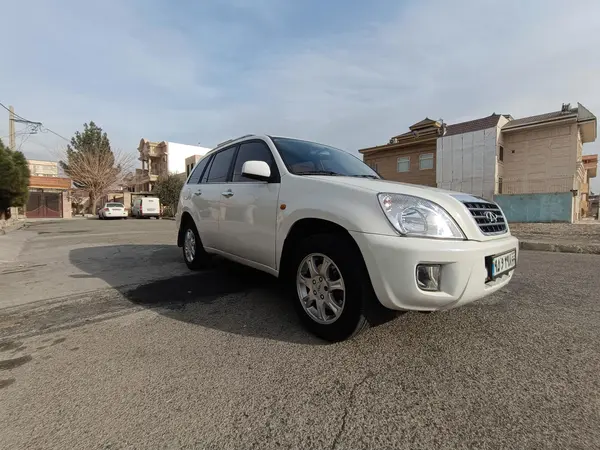 ام وی ام، X33