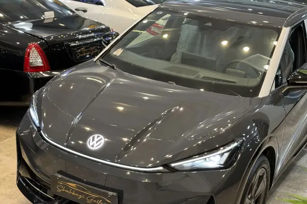 فولکس، آی دی یونیکس