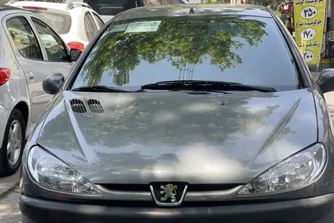 پژو، 206