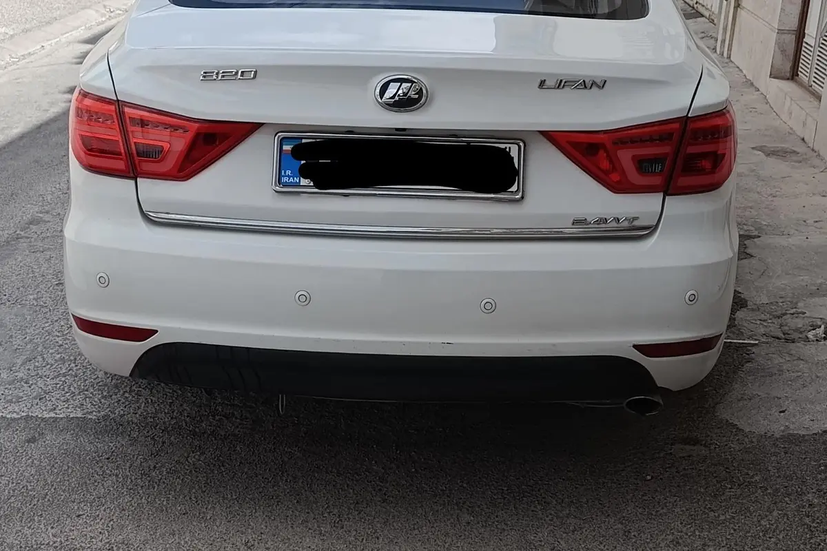 لیفان،  820