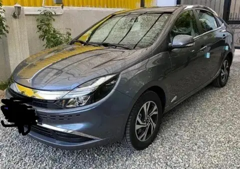 کی ام سی، ایگل