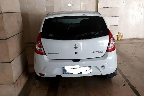 رنو، ساندرو