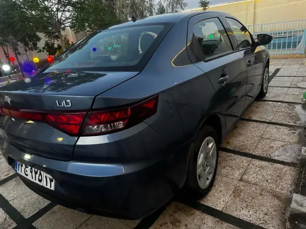 تارا، دنده ای V1