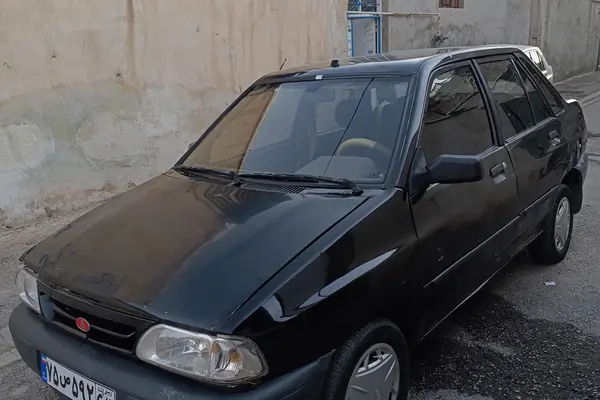 پراید، صندوق دار