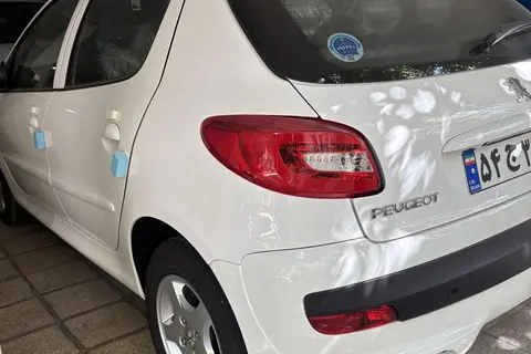 پژو، 207