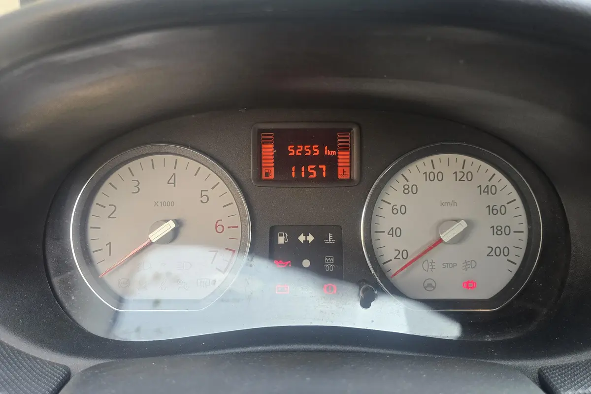رنو،  تندر 90