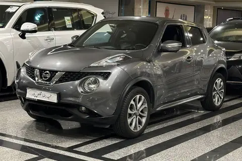 نیسان، جوک