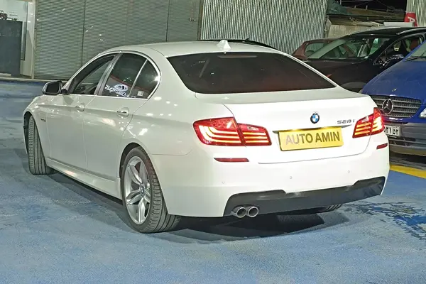 ب ام و، سری 5 سدان