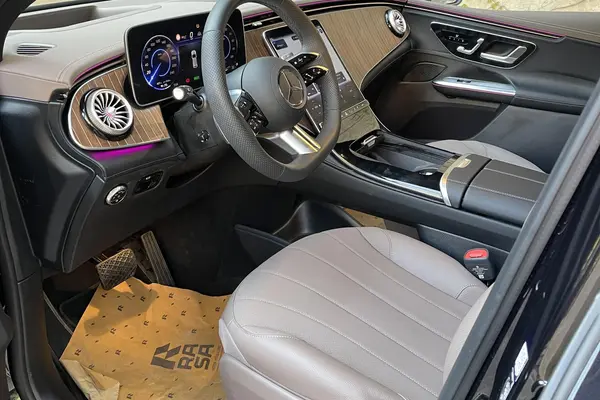 بنز  EQE SUV