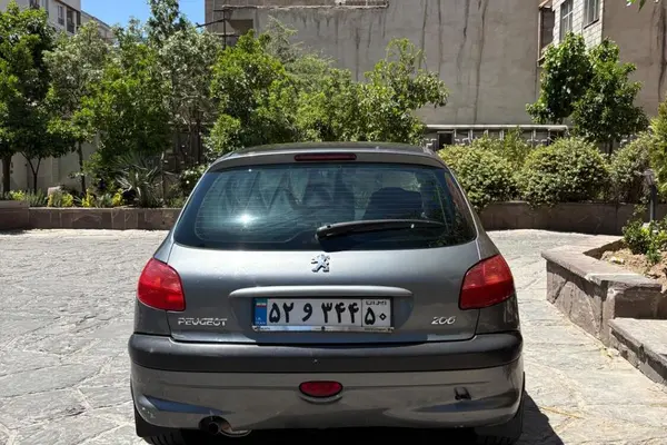 پژو  206