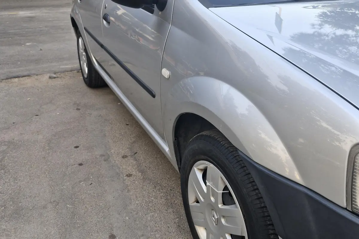 رنو،  تندر 90