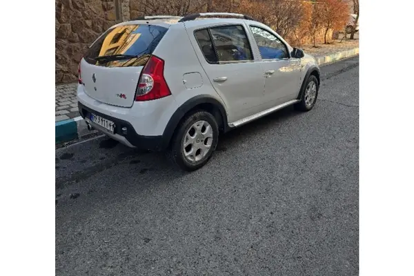 رنو، ساندرو